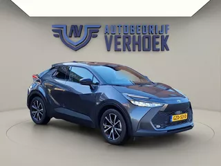 Toyota C-HR 2.0 Plug-in Hybrid 220 Dynamic - NL Auto - Luxe uitvoering