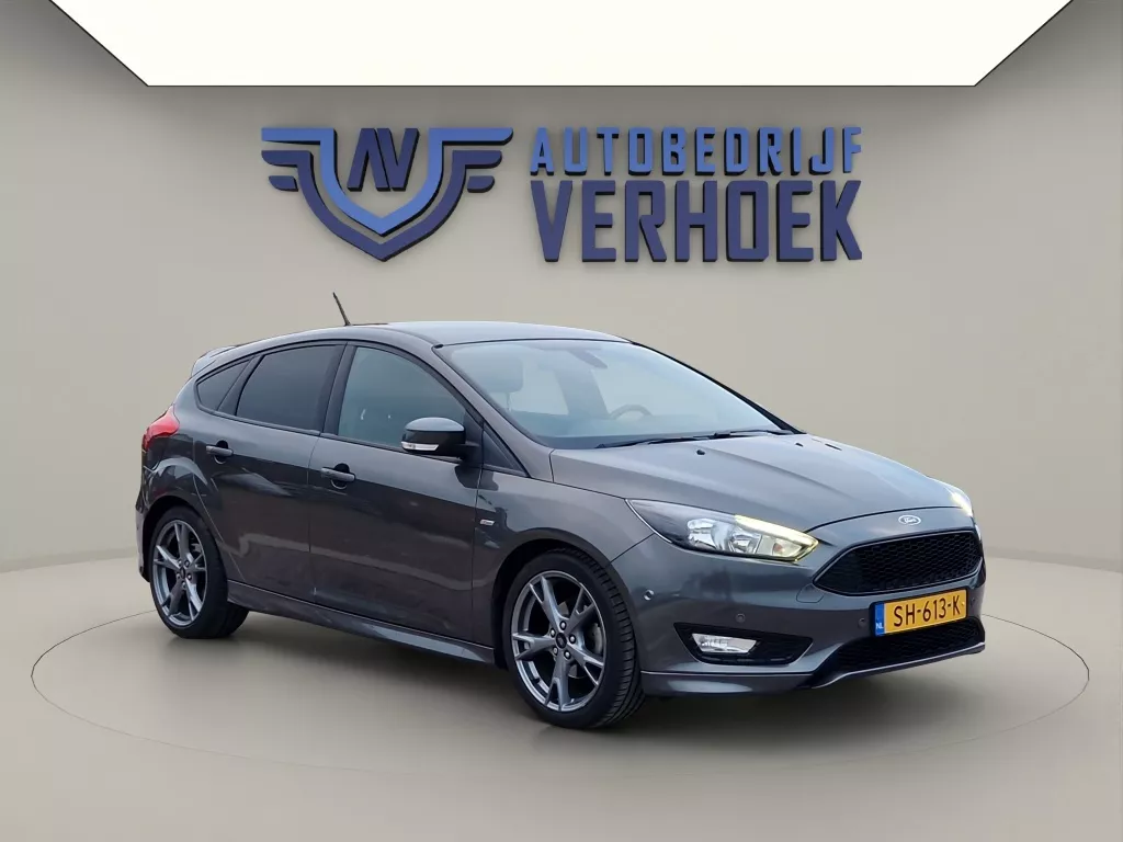 Ford Focus ST-Line NL-Auto - Carplay / Android Auto - Top Onderhouden
