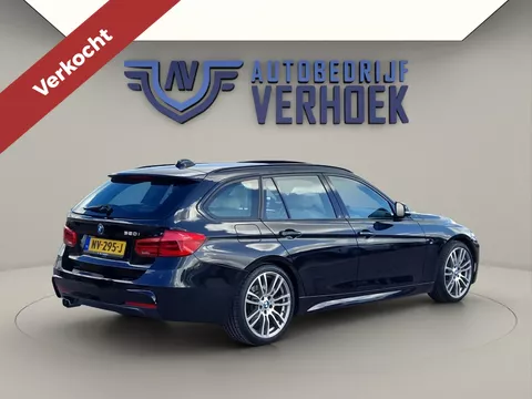 BMW 3 Serie Touring 320i High Executive M-Sport - Panodak - NL Auto