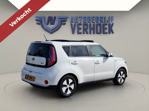 Kia e-Soul EV 30kWh Executive Plus Line Panodak - NL Auto