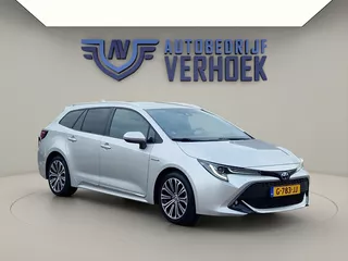 Toyota Corolla Touring Sports 2.0 Hybrid Business Intro Trekhaak - NL Auto - Carplay