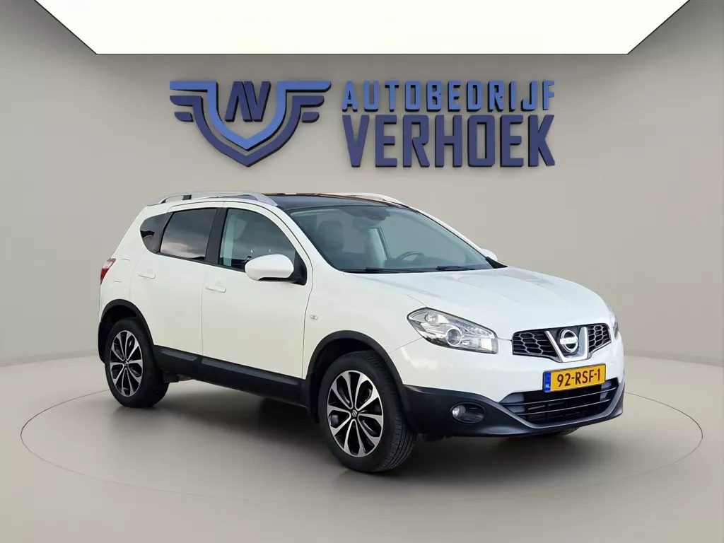 Nissan QASHQAI 1.6 Connect Edition Trekhaak - Panoramadak