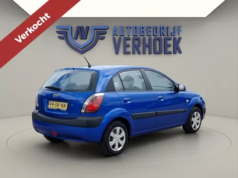 Kia Rio 1.4 LXE APK tot 08-06-2027!