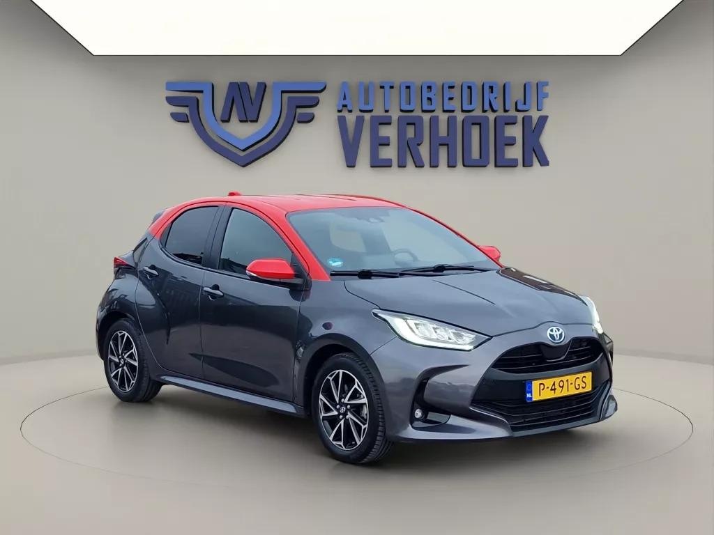 Toyota Yaris 1.5 Hybrid Tokyo Spirit NL Auto - Carplay - Navi
