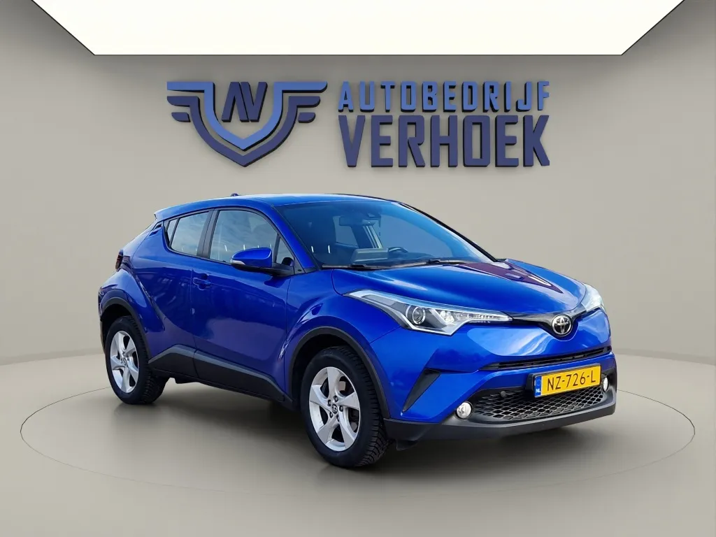 Toyota C-HR 1.2 Dynamic Trekhaak - NL Auto - All Season Banden