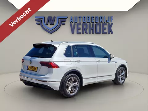 Volkswagen Tiguan 1.5 TSI R-Line Trekhaak - NL Auto - Virtual Cockpit - Automaat