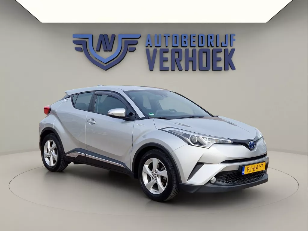 Toyota C-HR 1.8 Hybrid Dynamic Trekhaak - NL Auto