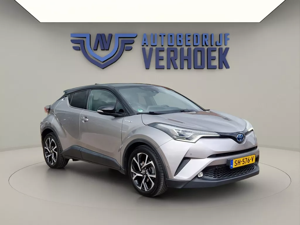 Toyota C-HR 1.8 Hybrid Bi-Tone Plus - Lederen bekleding