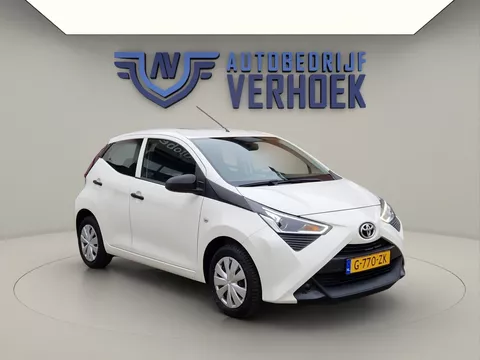 Toyota Aygo 1.0 VVT-i X-Fun Airco - NL Auto - Lage Kmstand!